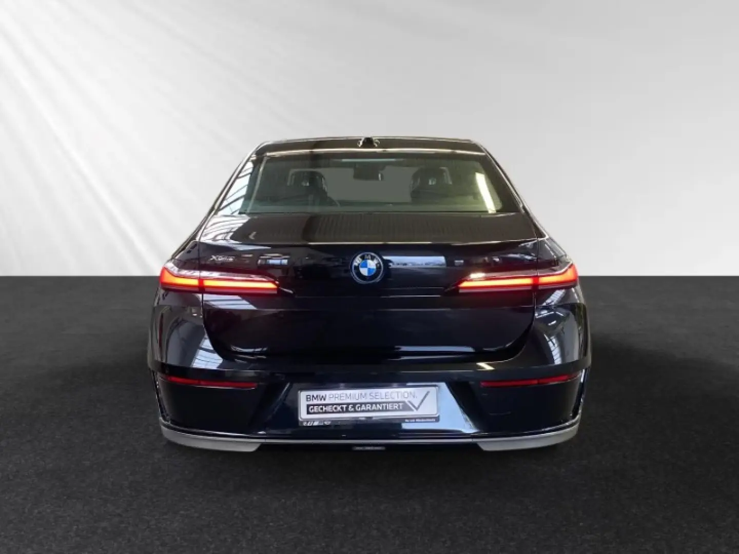 750e xDrive Selbstlenkende Systeme  360