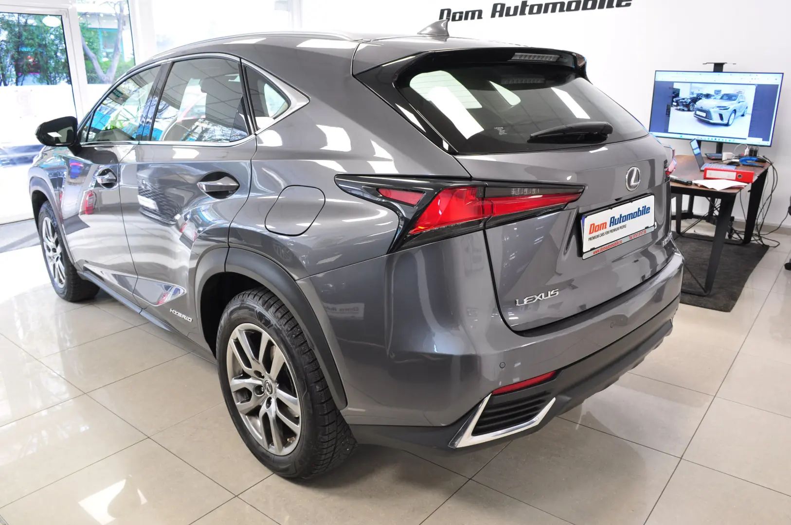 2020 Lexus NX 300h AWD Executive
