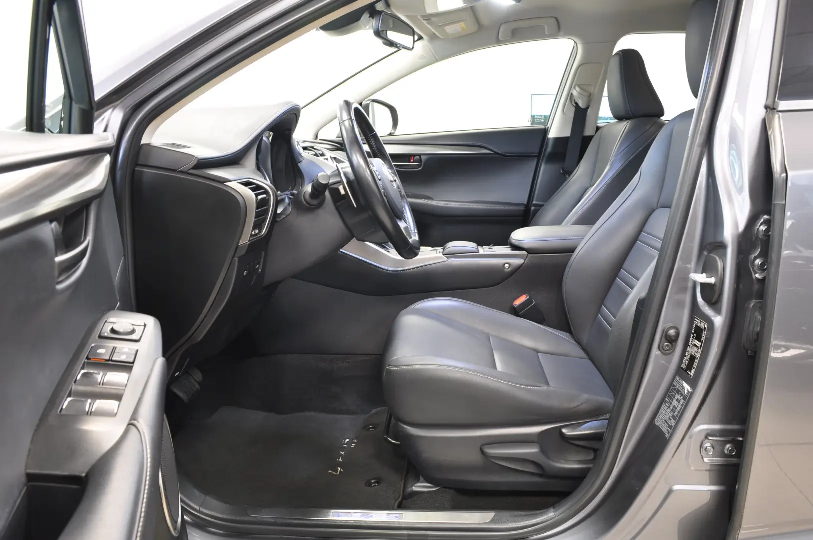 2020 Lexus NX 300h AWD Executive