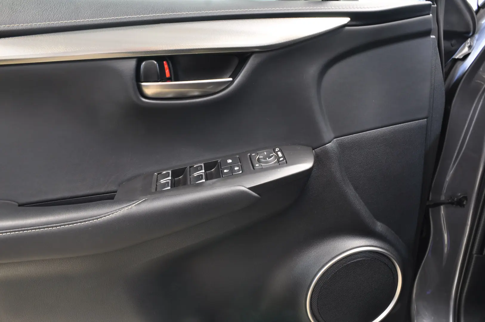 2020 Lexus NX 300h AWD Executive