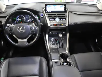 2020 Lexus NX 300h AWD Executive