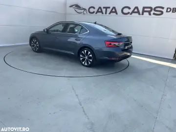 Skoda Superb 2.0 TDI DSG Selection