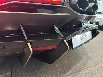 Revuelto Ad Personam Int & Ext Beifahrerdisplay