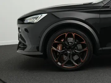 Formentor VZ5 2.0 TSI DSG 4Drive