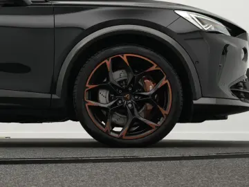 Formentor VZ5 2.0 TSI DSG 4Drive