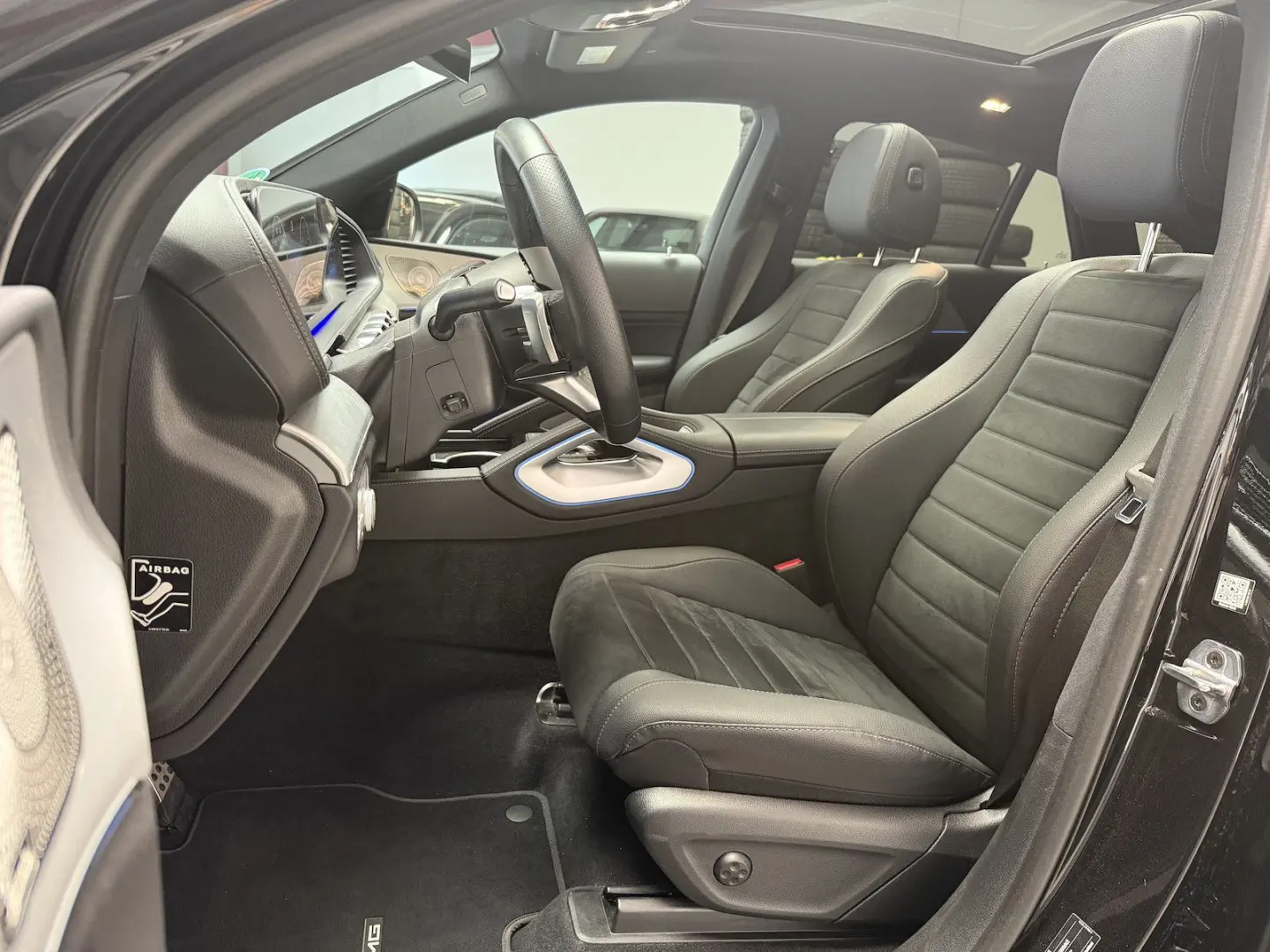 GLE 300 d 4M. Coupe AMG NAVI NIGHT PANO 22´ ALU