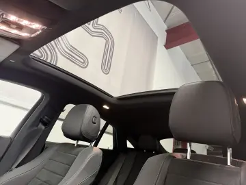 GLE 300 d 4M. Coupe AMG NAVI NIGHT PANO 22´ ALU