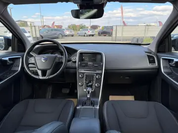 VOLVO XC60 2.0
