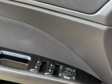 Ford Mondeo 2.0 TDCi  Automată