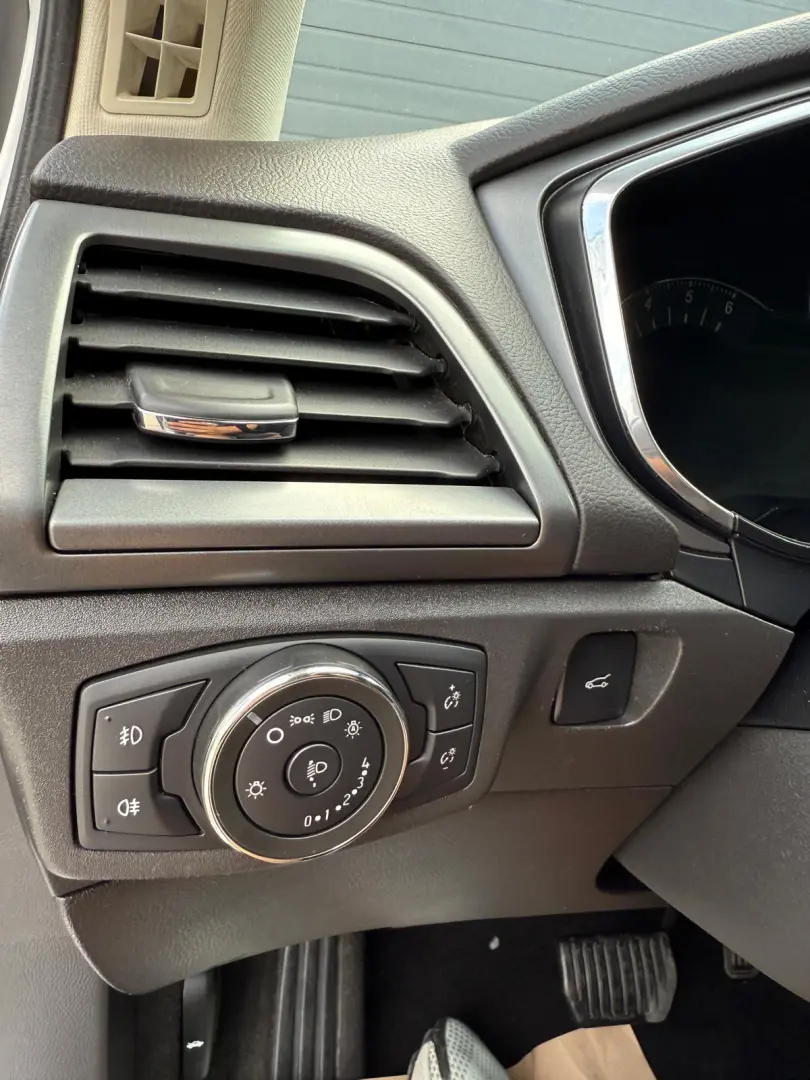 Ford Mondeo 2.0 TDCi  Automată