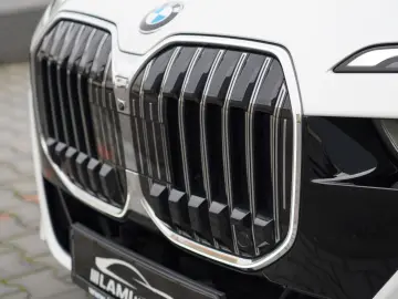 740 d xDrive M Sport SKYLOUNGE LUFT 360 B&W HUD