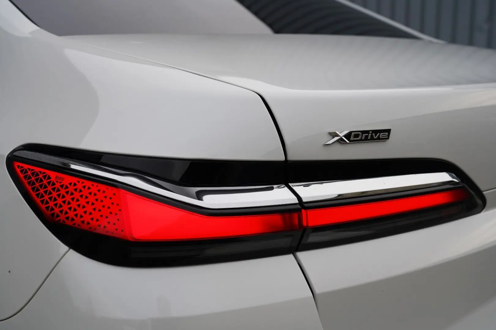 740 d xDrive M Sport SKYLOUNGE LUFT 360 B&W HUD