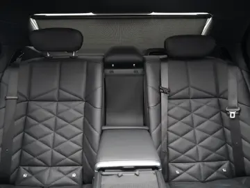 740 d xDrive M Sport SKYLOUNGE LUFT 360 B&W HUD