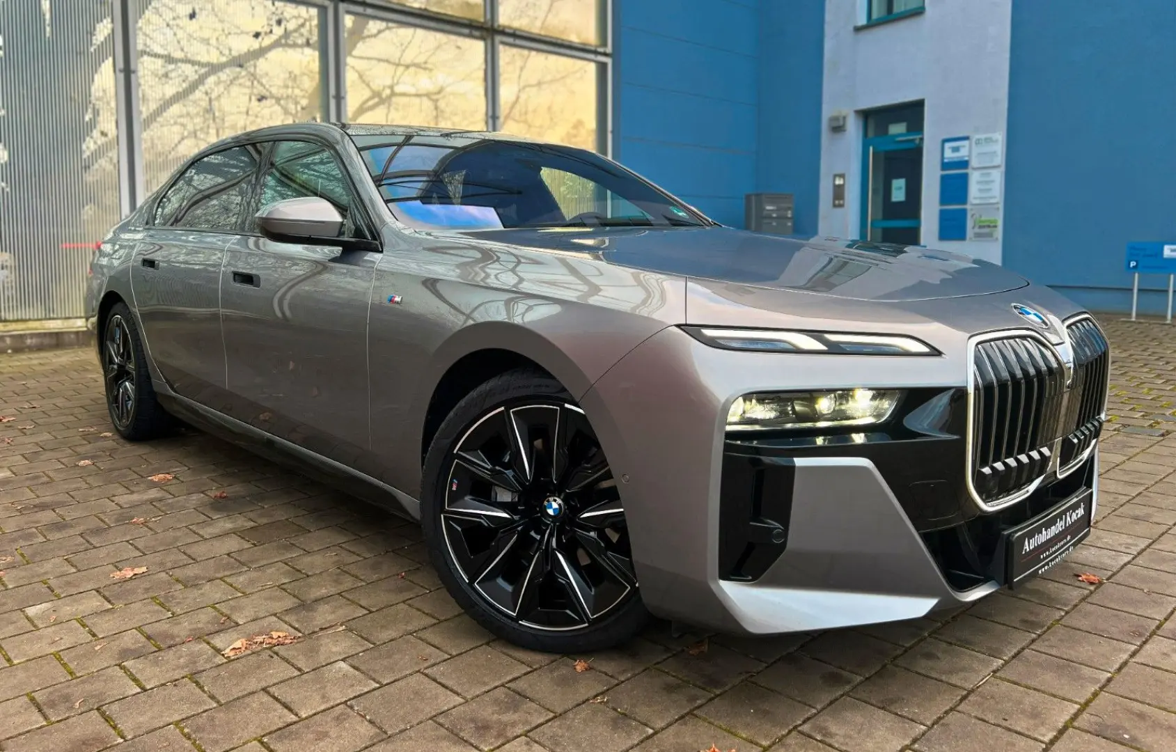 740d xDr. M-Sport Fond-Ent SkyL Autoba. 21  AHK