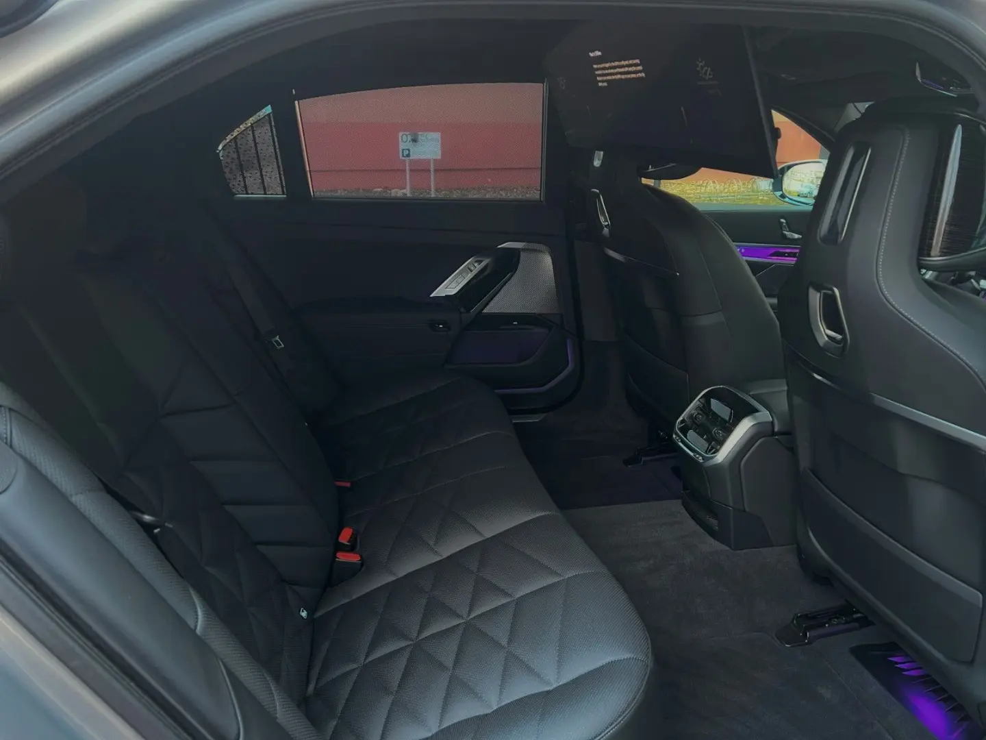 740d xDr. M-Sport Fond-Ent SkyL Autoba. 21  AHK