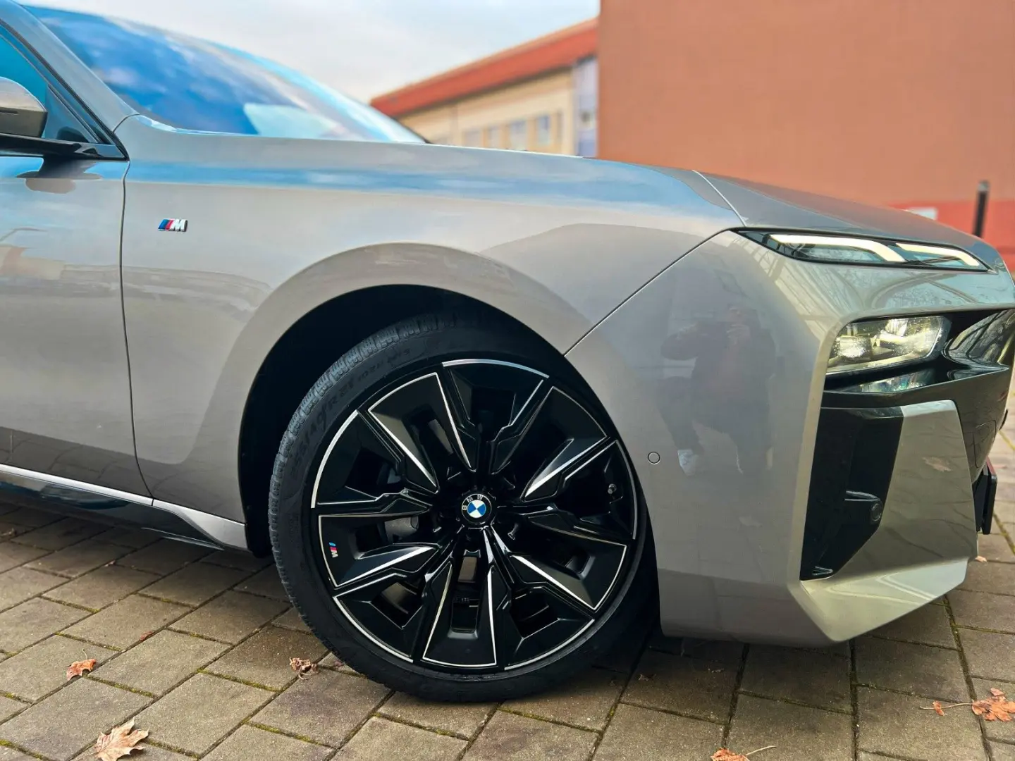 740d xDr. M-Sport Fond-Ent SkyL Autoba. 21  AHK