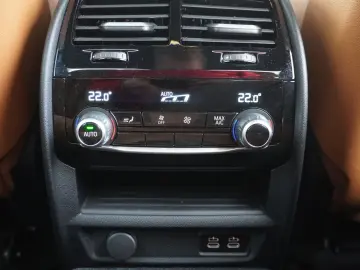 520d M Sport Aut. Laser Navi Virtual Cockpit HUD