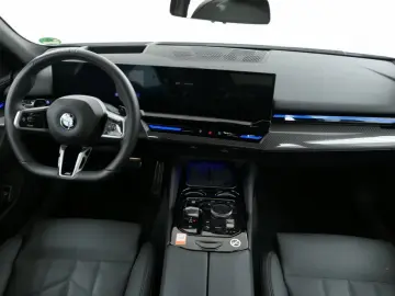 520d M Sport Pro HUD ACC SuView H K Lenkradh.AHK