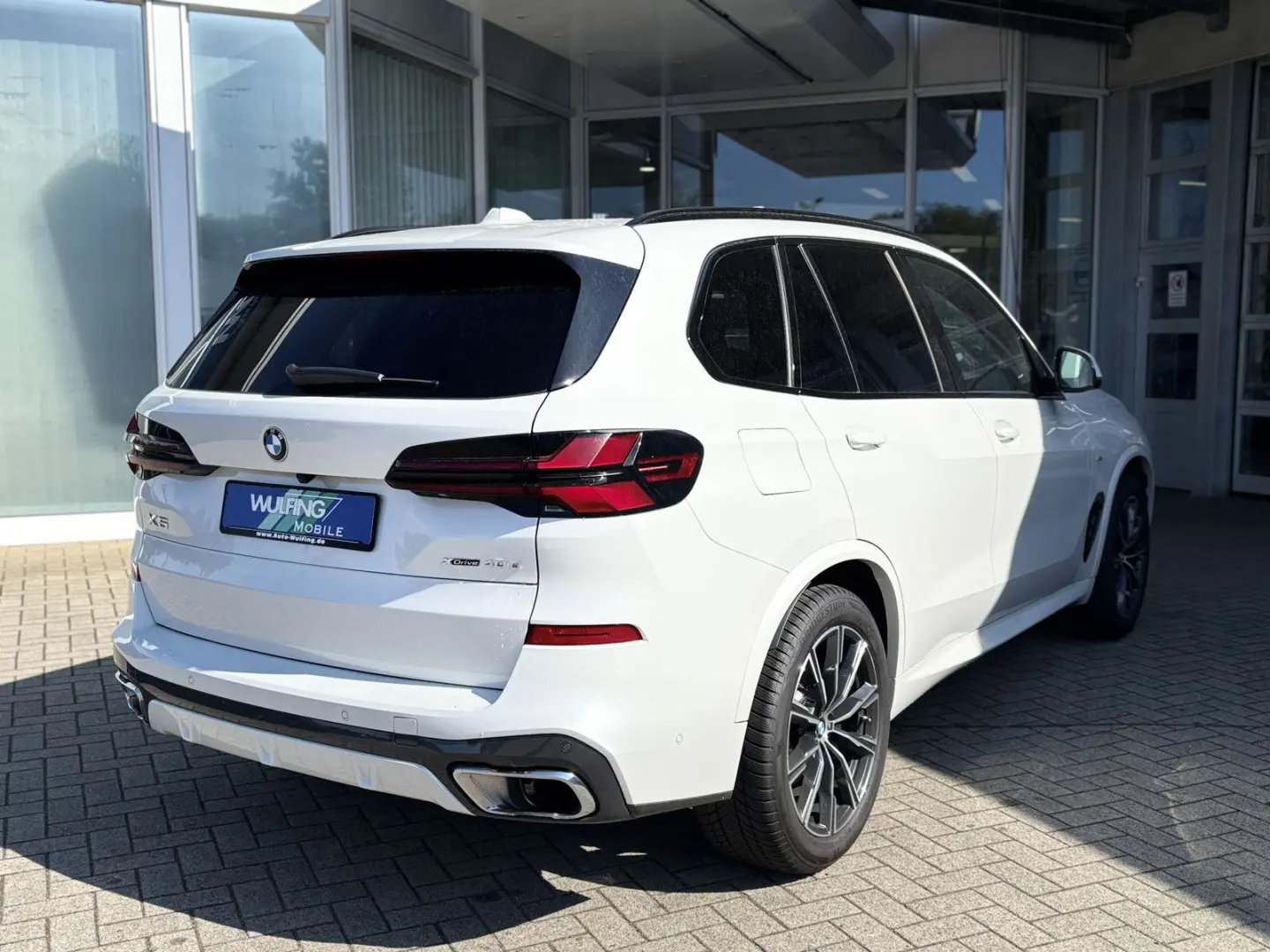 X5 40d xDrive M-SPORT LEDER Panorama 1. Hand