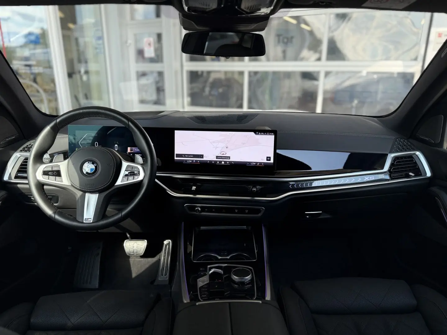 X5 40d xDrive M-SPORT LEDER Panorama 1. Hand