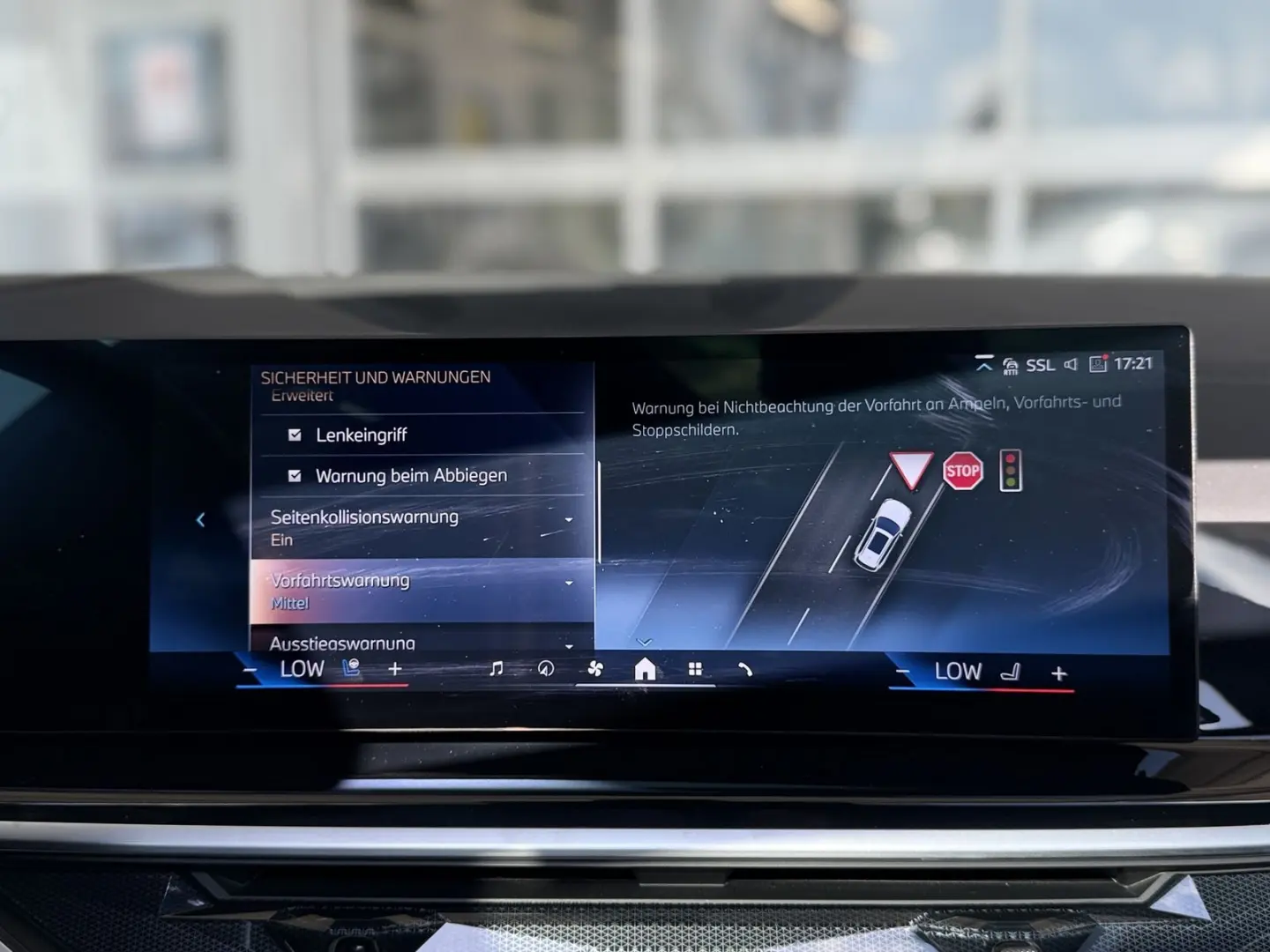 X5 40d xDrive M-SPORT LEDER Panorama 1. Hand