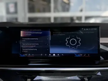 X5 40d xDrive M-SPORT LEDER Panorama 1. Hand