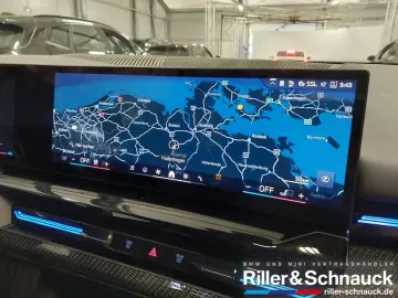 520 i M Sport AHK PANO HUD ACC MEM