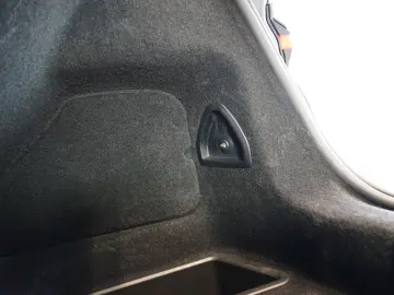 740dxDRIVE B&W INDIVIDUAL TOW SERVICE 86.529€NET