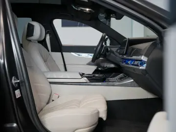 740dxDRIVE B&W INDIVIDUAL TOW SERVICE 86.529€NET