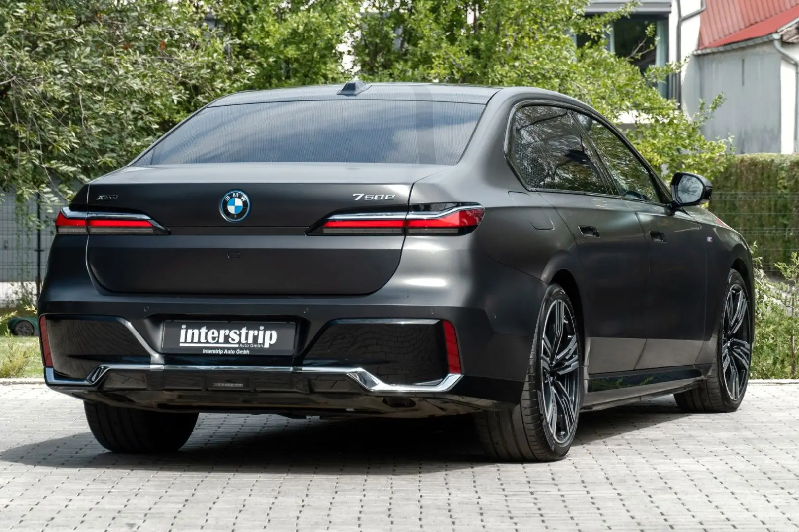 750e M SPORT.SKY.SOFTC.B&W.DR.ASS.360.INDIVIDUAL