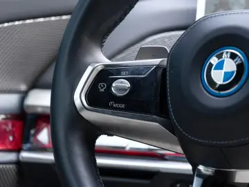 750e M SPORT.SKY.SOFTC.B&W.DR.ASS.360.INDIVIDUAL