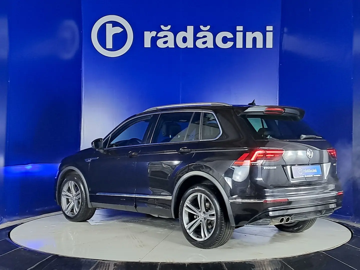 VOLKSWAGEN TIGUAN R-LINE 2.0TSI 190CP 4WD