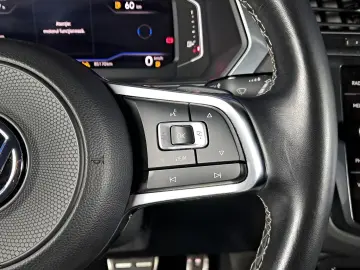 VOLKSWAGEN TIGUAN R-LINE 2.0TSI 190CP 4WD