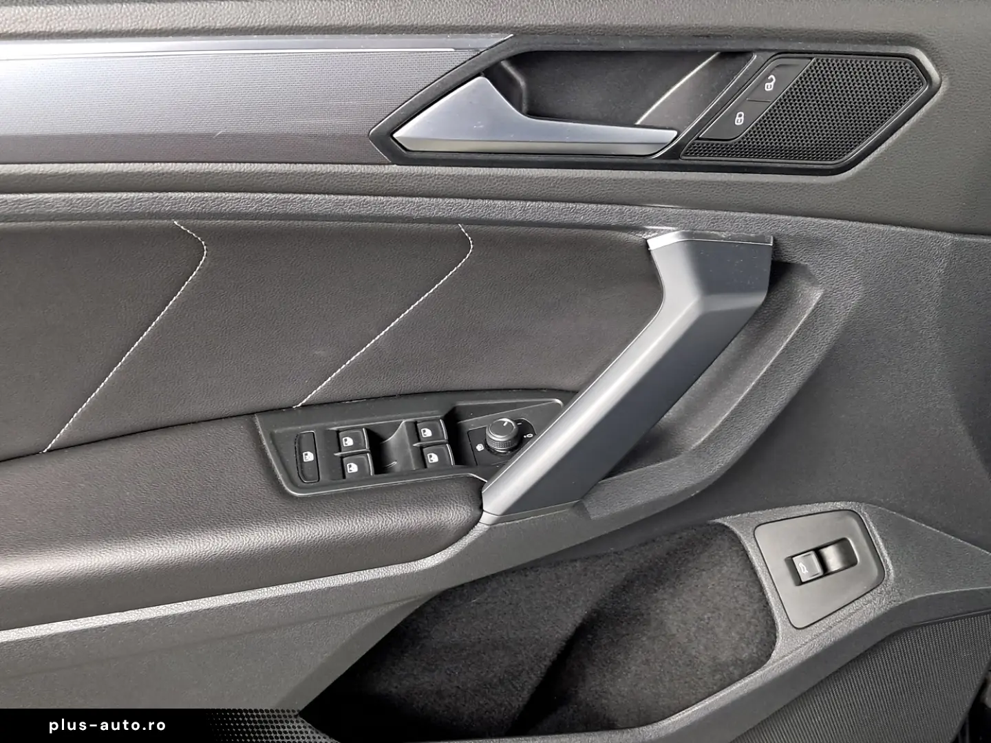 VOLKSWAGEN TIGUAN R-LINE 2.0TSI 190CP 4WD