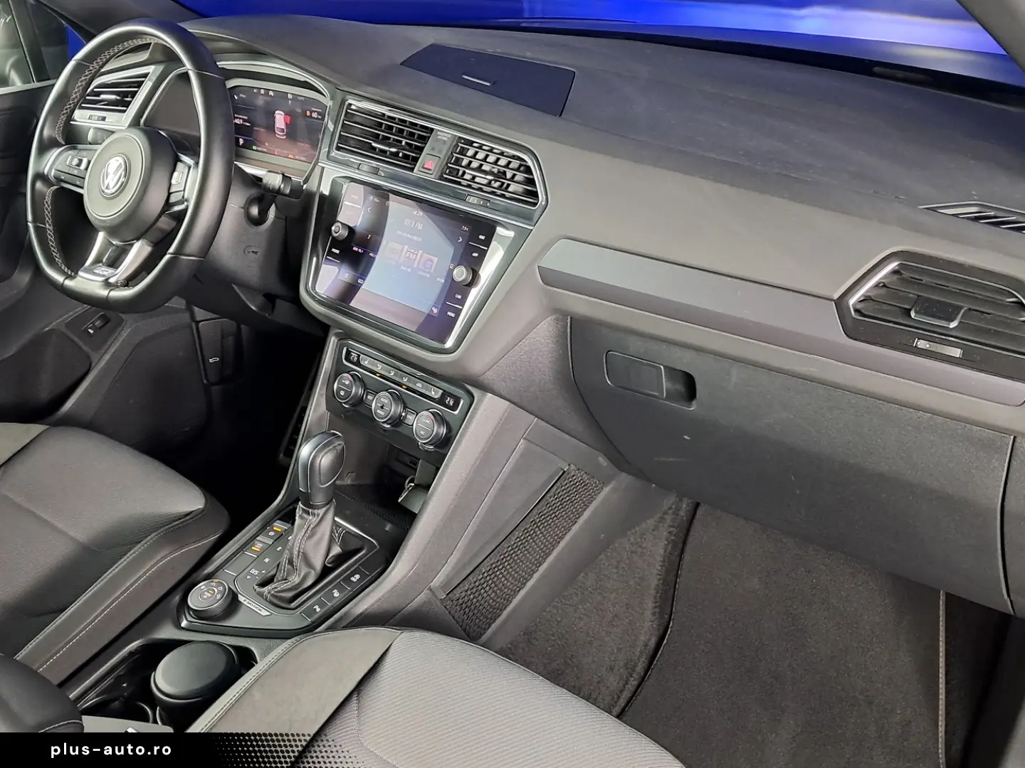 VOLKSWAGEN TIGUAN R-LINE 2.0TSI 190CP 4WD