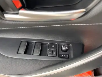 Corolla 1.8 TS  Technik Paket RFK LED SHZ