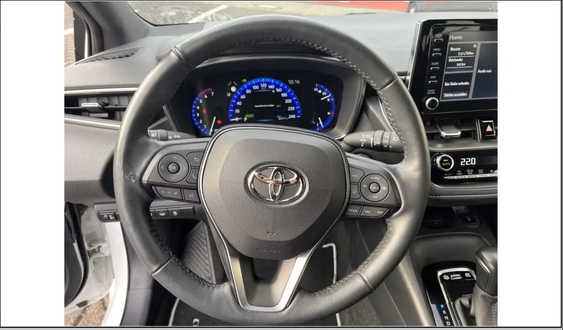 Corolla 1.8 TS  Technik Paket RFK LED SHZ