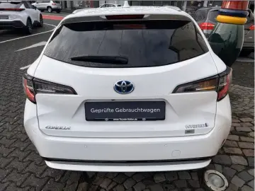 Corolla 1.8 TS  Technik Paket RFK LED SHZ