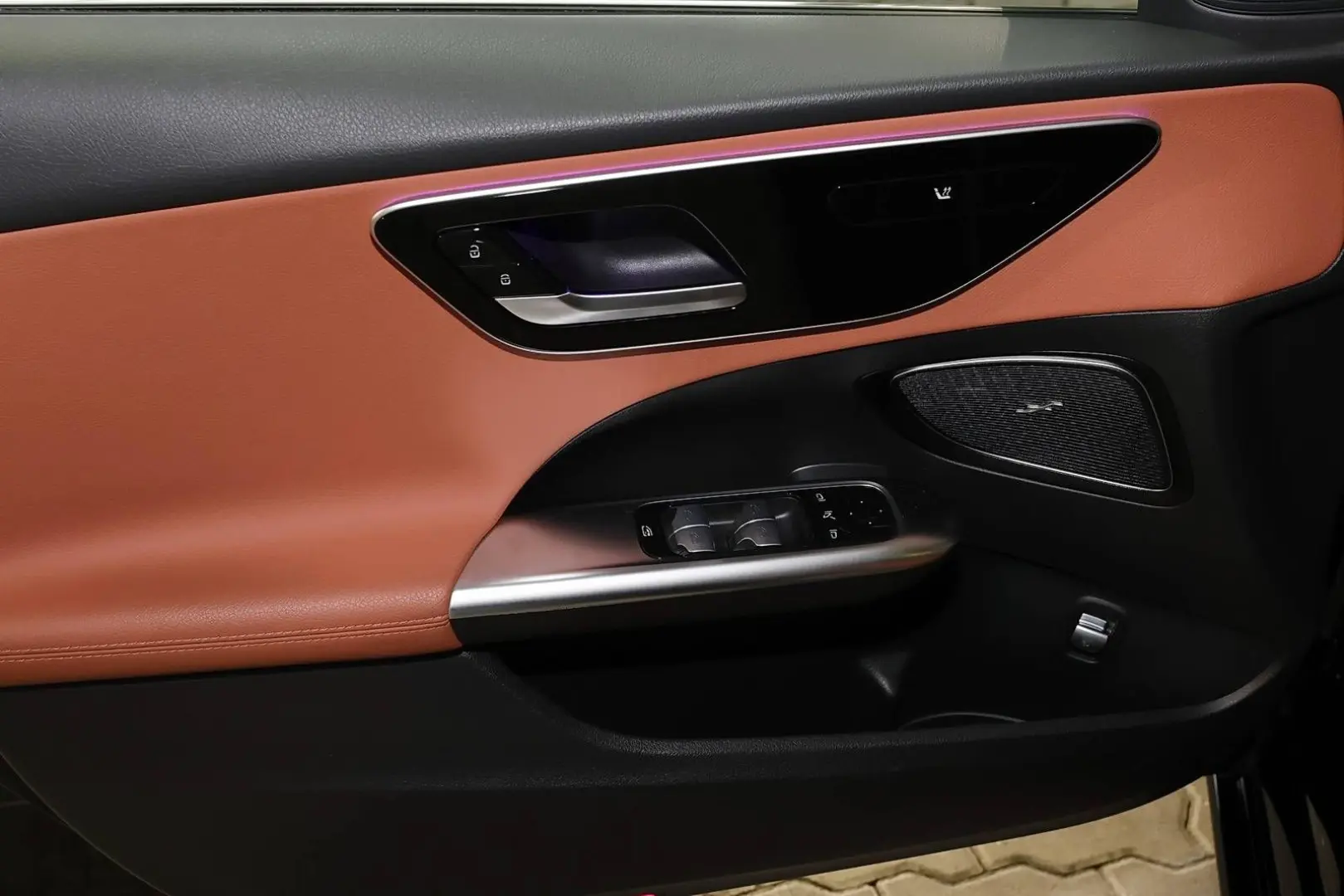 C 180 TOTWINKEL SCHIEBEDACH LEDER BRAUN CARPLAY