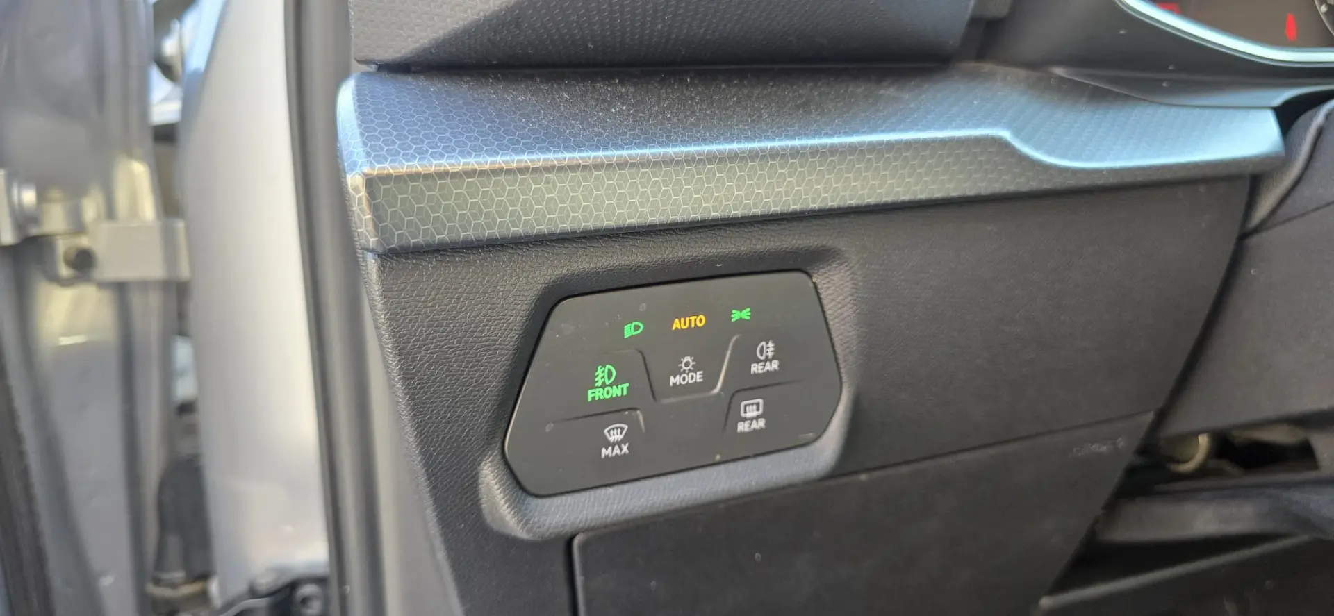 Seat Leon ST 2.0 TDI 150 CP  DSG7 Style