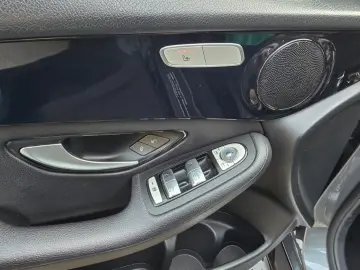 Mercedes-Benz GLC 220 d 4MATIC