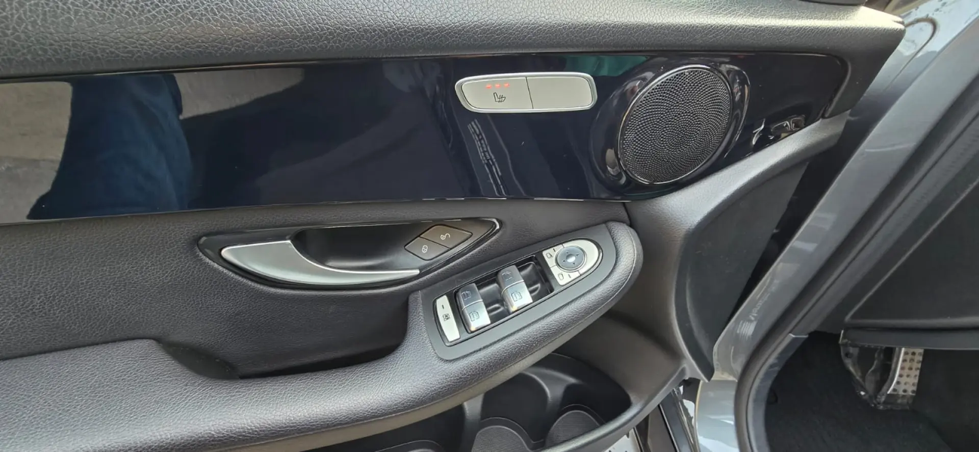 Mercedes-Benz GLC 220 d 4MATIC