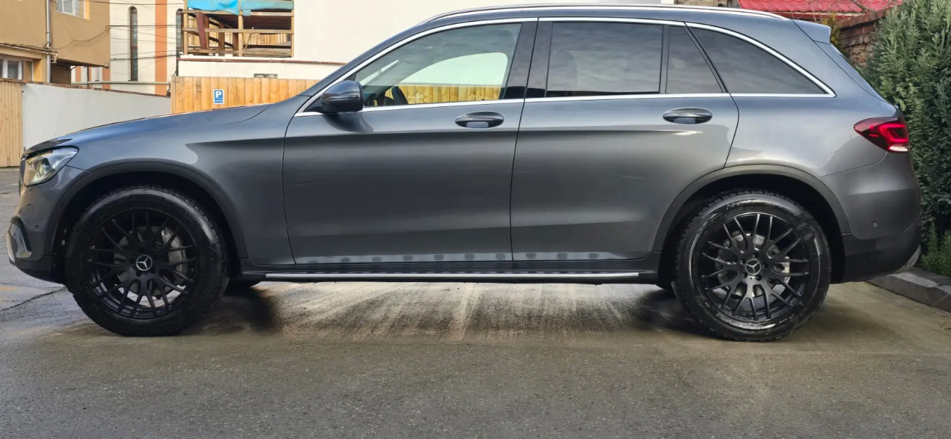 Mercedes-Benz GLC 220 d 4MATIC