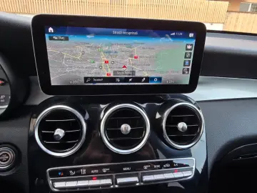 Mercedes-Benz GLC 220 d 4MATIC