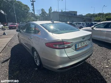 Ford Mondeo 2.0 HEV Titanium