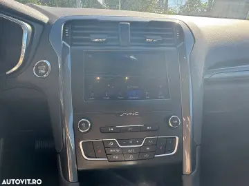 Ford Mondeo 2.0 HEV Titanium