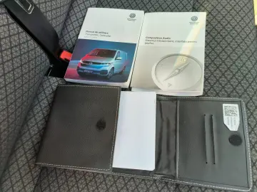 VOLKSWAGEN CARAVELE 2.0 TDI MANUAL 9 LOCURI