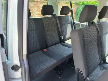 VOLKSWAGEN CARAVELE 2.0 TDI MANUAL 9 LOCURI