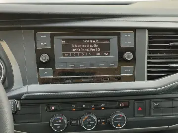 VOLKSWAGEN CARAVELE 2.0 TDI MANUAL 9 LOCURI