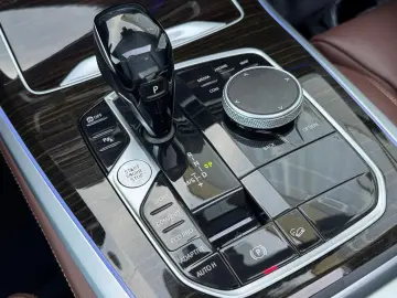 X5 xDrive 30 d xLine PANO KAMERA ACC HUD LEDER